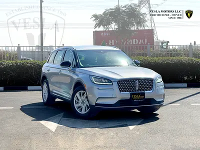 DEALER FREE SERVICE CONTRACT / LEATHER SEATS + NAVIGATION + CAMERA + LANE ASSIST + BLIND SPOT RADAR