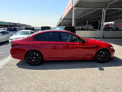 صورة مصغرة 6 لـ 2022 BMW M5