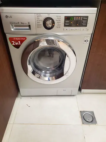 LG 8/4 kg washer and Dreyer combo