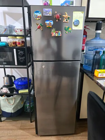 Hitachi Refrigerator