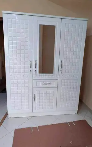 Brand new 3door wardrobe available