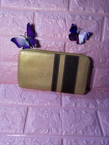 New Longchamp Womens Wallet