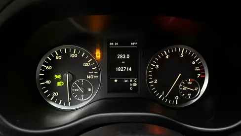 صورة 18 لـ 2019 Mercedes-BENZ VITO