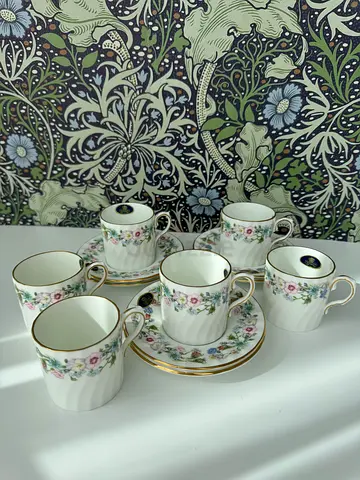 Aynsley Wild Tudor coffee set, never used, n box