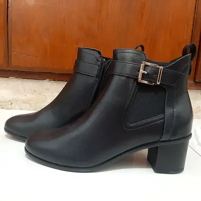 Stylish Black Ankle Boots for Women