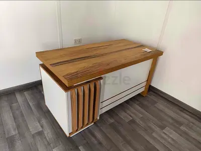 Stylish Modern Manager Table For Sale