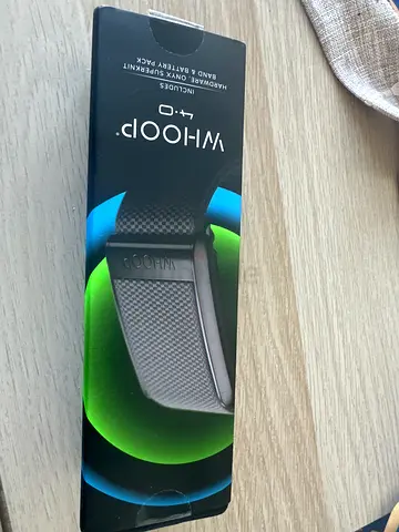 WHoop Fitness Tracker 4.0