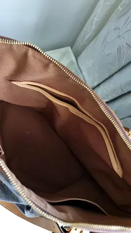 Stylish Handbag for Everyday Use