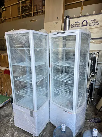 Cooling Showcase.  ( curved glass door ) for Sale