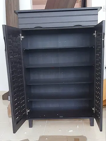 Stylish Wooden Cabinet with Open Shelves