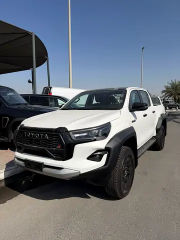 Toyota Hilux 2.8L GR Sport Model 2025 ( On order )