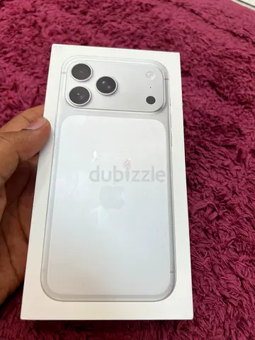 iPhone 17 pro max sim lock  256gb BOX PACK