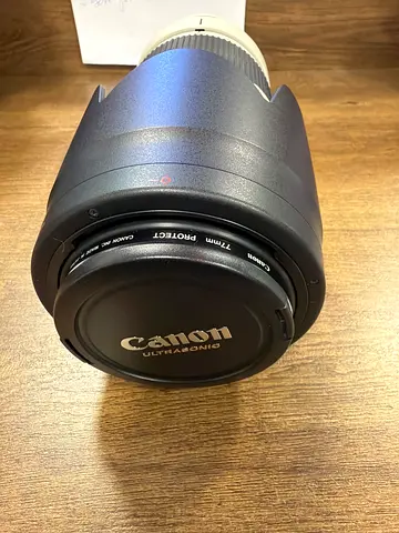 Canon EF 70-200mm Digital Lens with ET-87 Lens Hood For Sale!