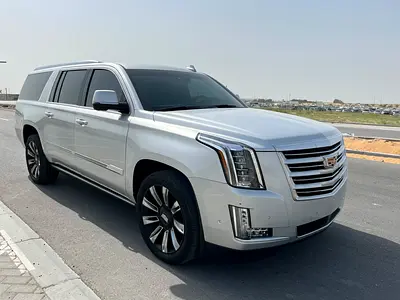 صورة مصغرة 3 لـ 2017 Cadillac ESCALADE