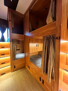 Fully Furnished Excative Bed Space in Barsha Tcom (close Internet City Metro station)