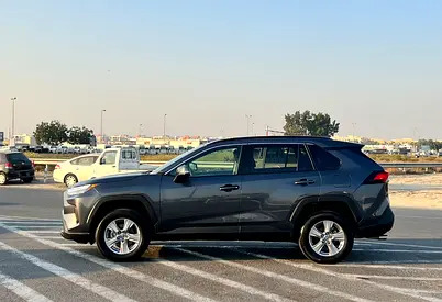 2023 Toyota RAV 4 缩略图 4