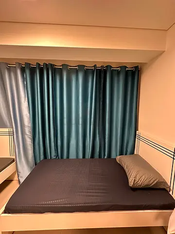 Female bed space available for monthly basis at near Union metro station,Dubai creek, Baniyas