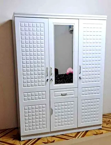 Stylish White Wardrobe with Mirror