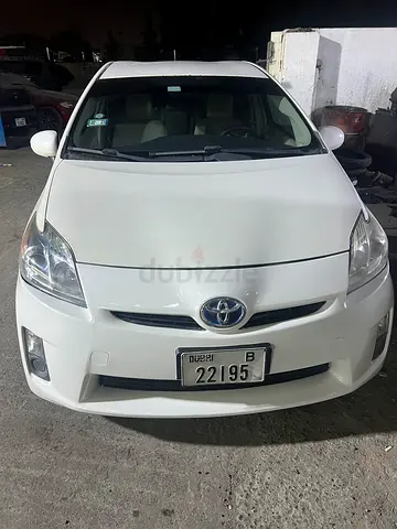 Toyota Prius 2011 | Hybrid | Fuel Efficient | Well Maintained