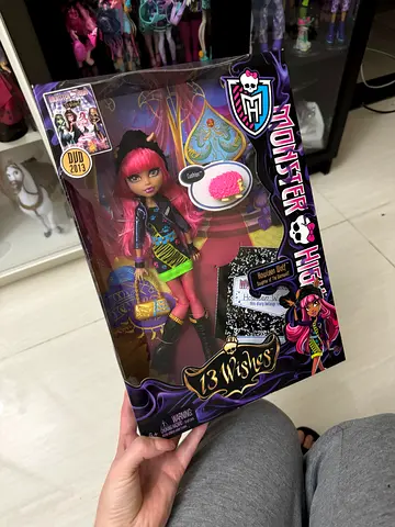 Monster High doll howleen wolf 2012