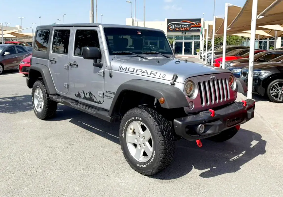 Jeep Wrangler 2016 — photo 1 of 20