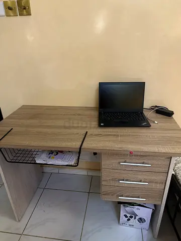 Office table