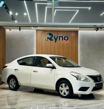 Nissan Sunny 2017 | White | GCC Specs | Neat  Clean