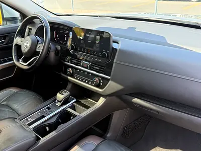 Nissan Pathfinder Platinum, миниатюра 9