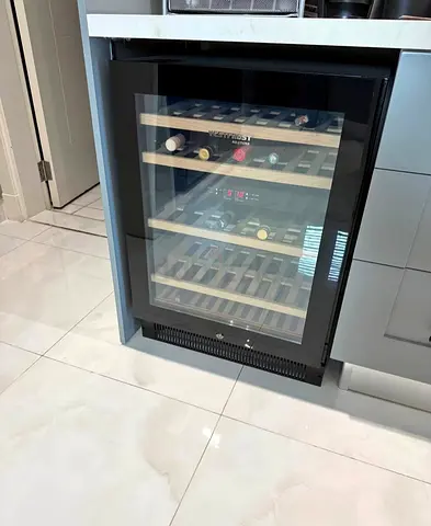 Vestfrost Built-in or Freestanding Dual Zone Temperature 44 Bottles Capacity Wine Cooler