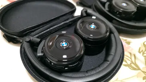 BMW X7 Rear Entertainment