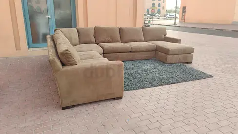 Stylish Comfort CrateBarrel Axis U Shape Sofa