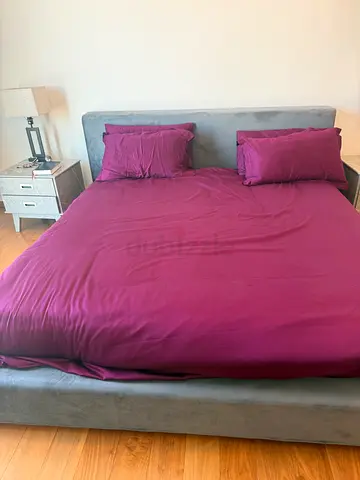 Grey bed Frame king size with memory form topper mattress