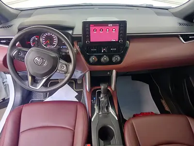 صورة 10 لـ 2023 Toyota COROLLA CROSS