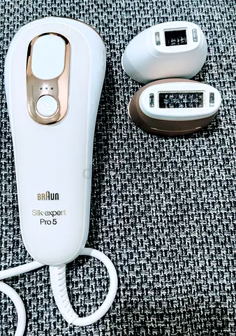 LASER HAIR REMOVER - BRAUN SILK Expert PRO 5