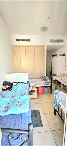Bedspac for females only in Jumeirah master room