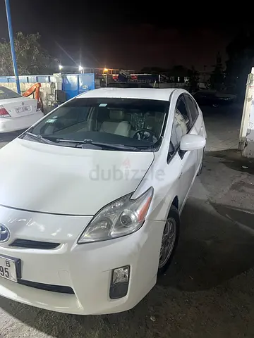 Toyota Prius 2011 | Hybrid | Fuel Efficient | Well Maintained