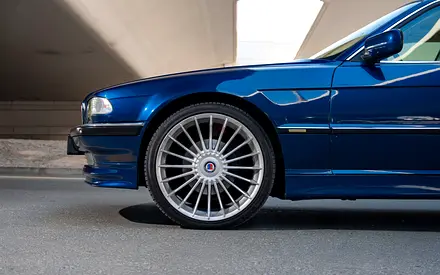 BMW 728Li 2001 GCC Specs