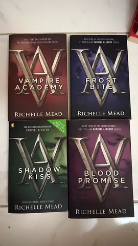 Vampire Academy Series
