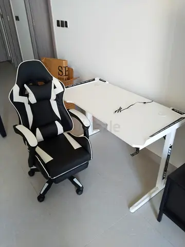 Gaming Chair and Desk Set