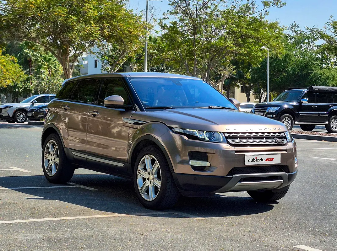 Land Rover Range Rover Evoque 2015 — photo 1 of 17