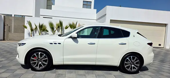 2022 Maserati LEVANTE — миниатюра 5