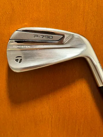 TaylorMade P790 2 Utility Driving Iron