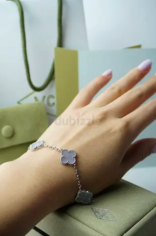 Van cleef arpels bracelet