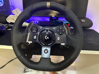 Logitech g920 steering wheel for Xbox