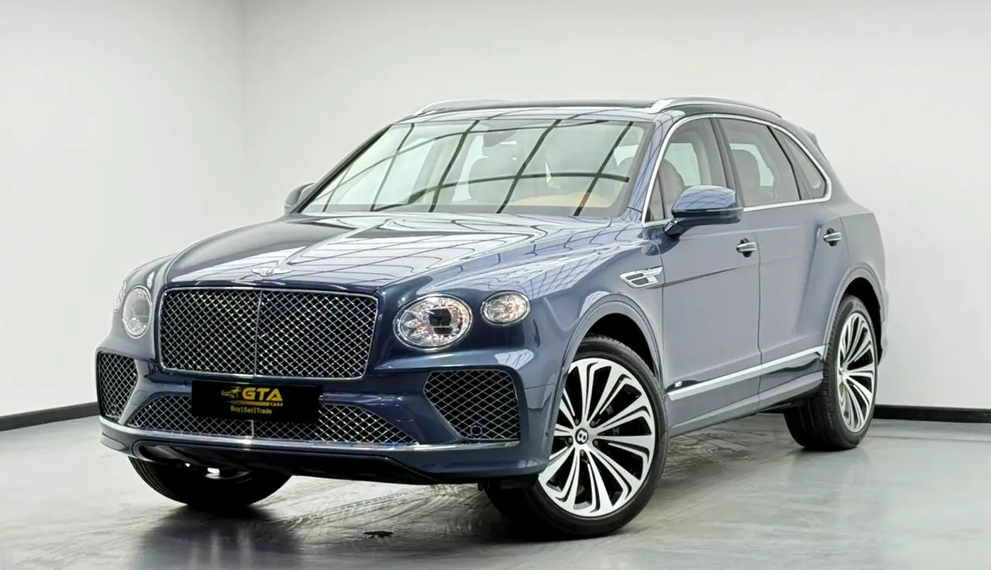 Bentley Bentayga 2022 — photo 1 of 17