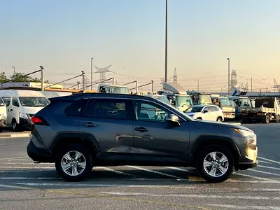 2023 Toyota RAV 4 缩略图 5