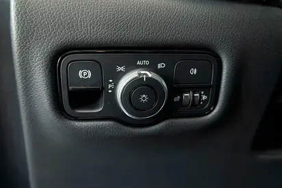 صورة 10 لـ 2025 Mercedes-BENZ VITO