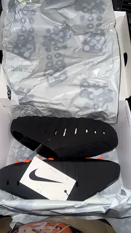 Nike mind size 42.5 in Original Box