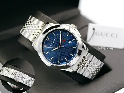 Gucci Mens G-Timeless Quartz Watch