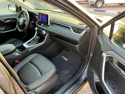 2023 Toyota RAV 4 缩略图 13